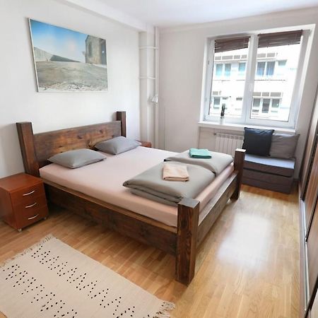 Cosy And Bright- Golden Apartments- Old Town ワルシャワ エクステリア 写真