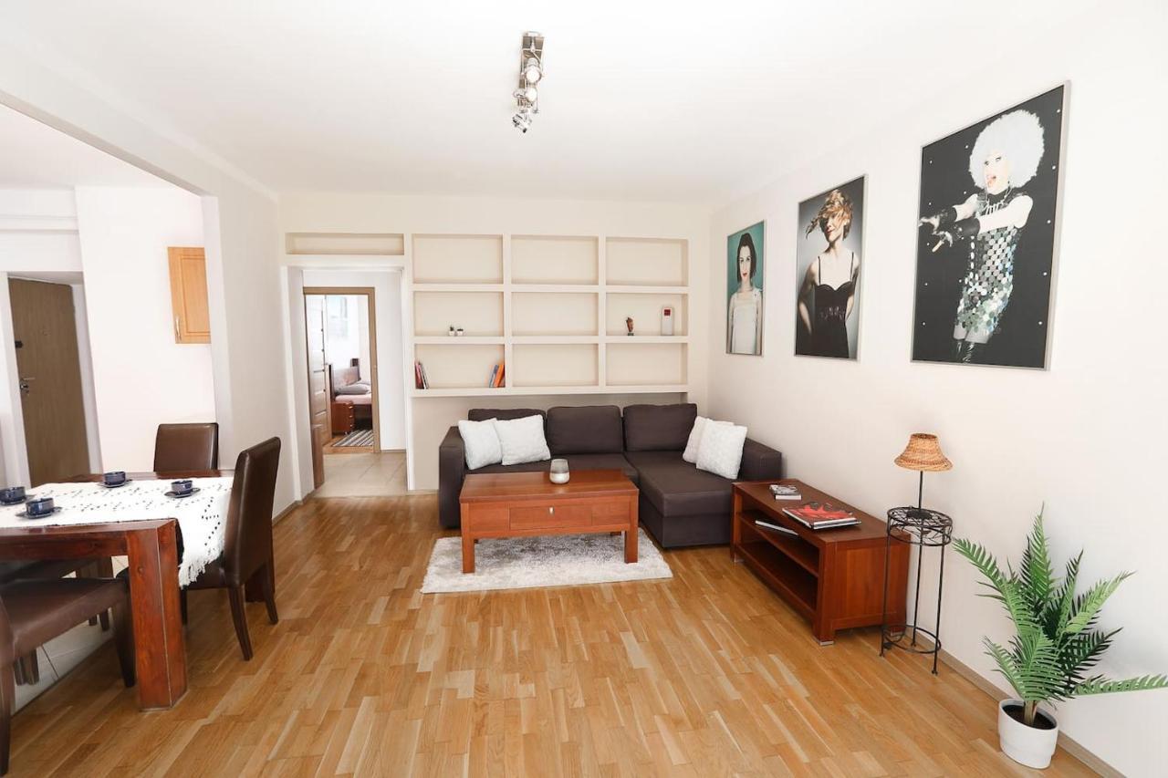 Cosy And Bright- Golden Apartments- Old Town ワルシャワ エクステリア 写真